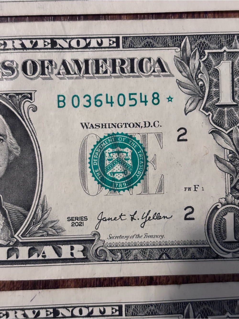 1$ Star Notes Lot of 3 Very Good Condition low serial - Picture 4 of 5